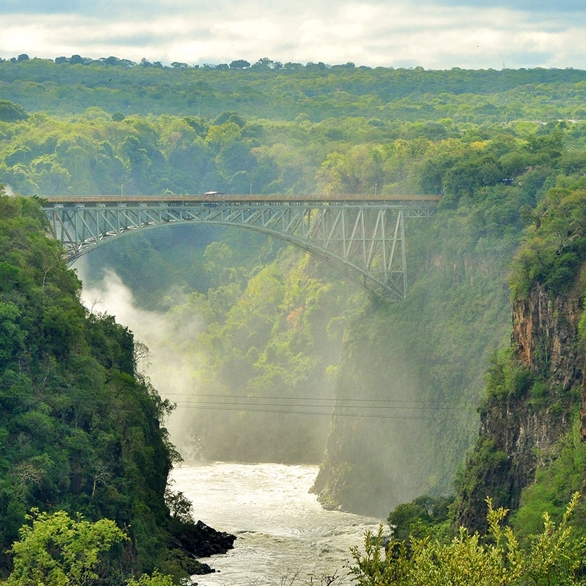 Africa Tour - Safari, Victoria Falls, Cape Town - Victoria Falls Hotel