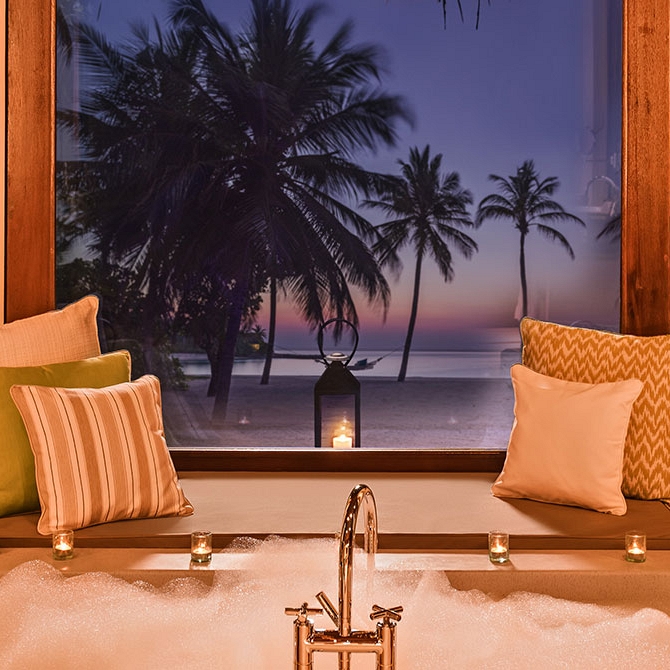 One&Only Reethi Rah Resort Maldives - Beach Villa Bath