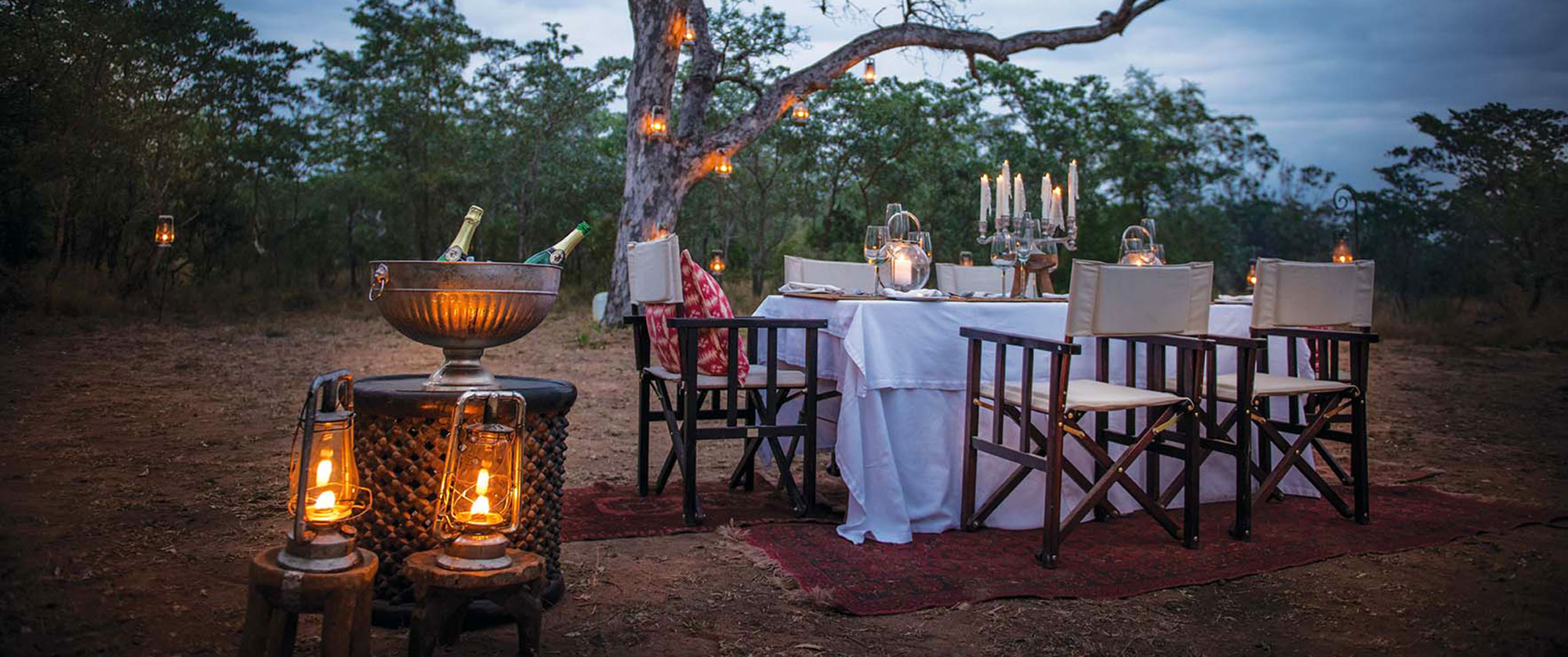 Dining at Dulini Lodge - Kruger Safaris South Africa