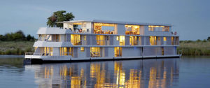 Zambezi Queen Cruising the Chobe River - Best Luxury Africa Cruises