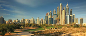 Emirates Golf Club - The Majlis course with Dubai skyline